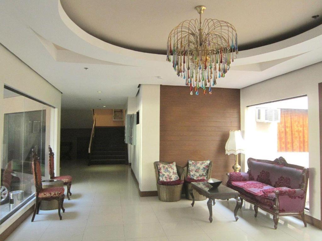 Rich Manor Pension House Cagayan de Oro Exteriör bild