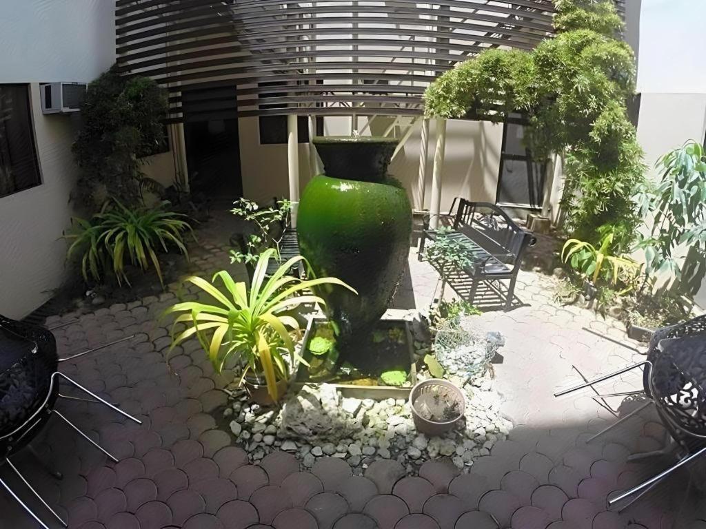 Rich Manor Pension House Cagayan de Oro Exteriör bild
